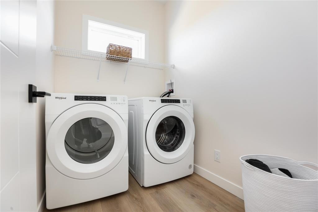 












13 Gardner Trail

,
West St Paul,




Manitoba
R2V5K1

