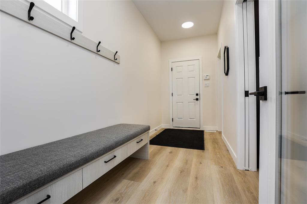 












13 Gardner Trail

,
West St Paul,




Manitoba
R2V5K1

