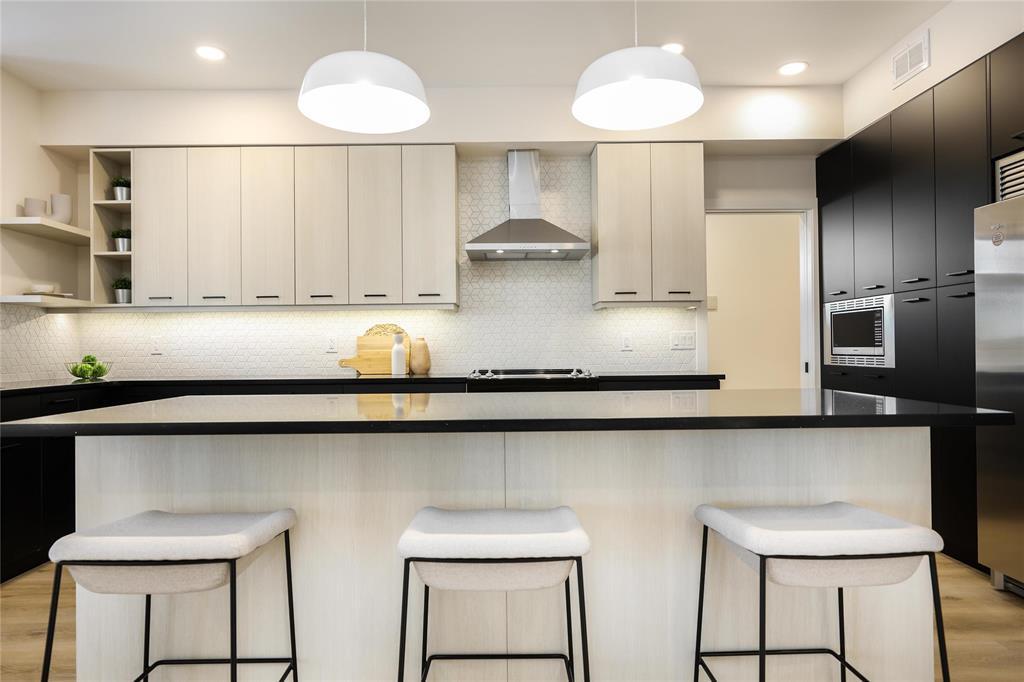 












13 Gardner Trail

,
West St Paul,




Manitoba
R2V5K1

