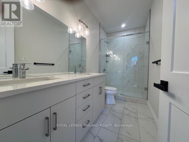 












49 - 63 COMPASS TRAIL

,
Central Elgin (Port Stanley),




Ontario
N5L0B4

