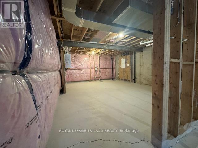 












49 - 63 COMPASS TRAIL

,
Central Elgin (Port Stanley),




Ontario
N5L0B4

