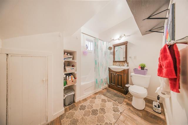 









482


Aberdeen

AVE,
Winnipeg,




MB
R2W 1W1

