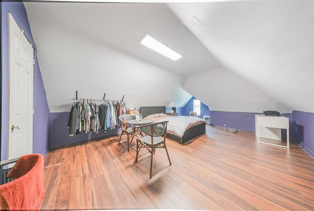 









482


Aberdeen

AVE,
Winnipeg,




MB
R2W 1W1

