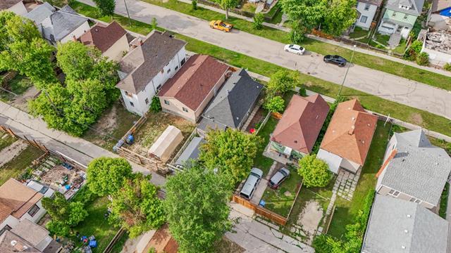 









482


Aberdeen

AVE,
Winnipeg,




MB
R2W 1W1

