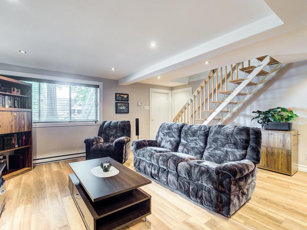 









9545

 - 9547


Rue De Teck

,
Mercier/Hochelaga-Maisonneuve (Montréal),




QC
H1L1L7

