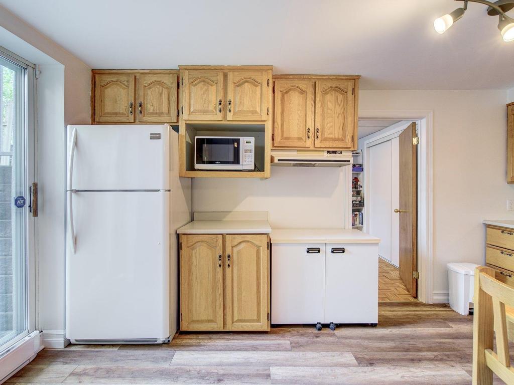 









9545

 - 9547


Rue De Teck

,
Mercier/Hochelaga-Maisonneuve (Montréal),




QC
H1L1L7

