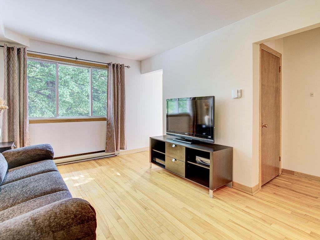 









9545

 - 9547


Rue De Teck

,
Mercier/Hochelaga-Maisonneuve (Montréal),




QC
H1L1L7

