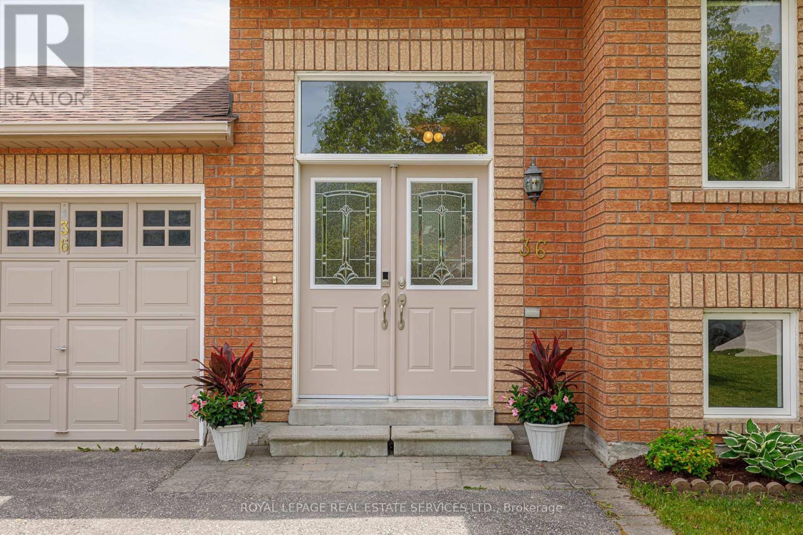












36 TELFER ROAD

,
Collingwood,




Ontario
L9Y5H5

