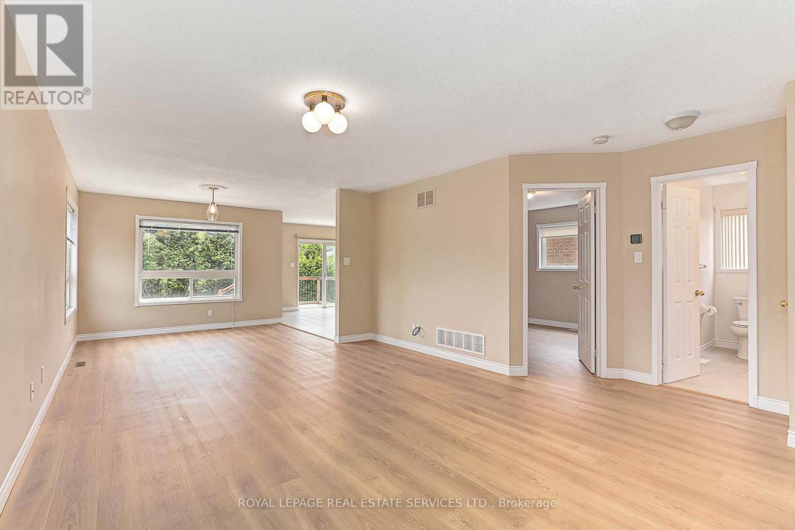 












36 TELFER ROAD

,
Collingwood,




Ontario
L9Y5H5

