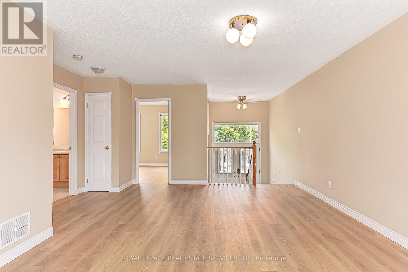 












36 TELFER ROAD

,
Collingwood,




Ontario
L9Y5H5

