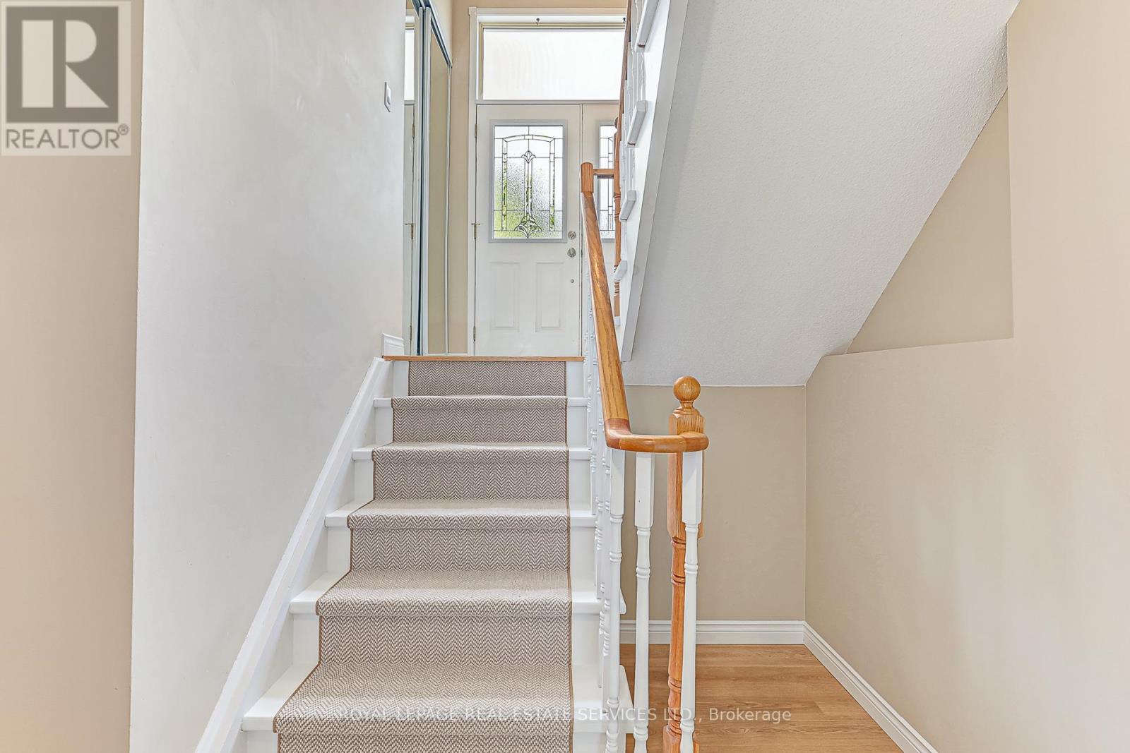 












36 TELFER ROAD

,
Collingwood,




Ontario
L9Y5H5


