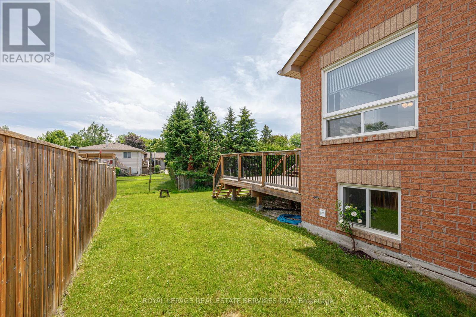 












36 TELFER ROAD

,
Collingwood,




Ontario
L9Y5H5

