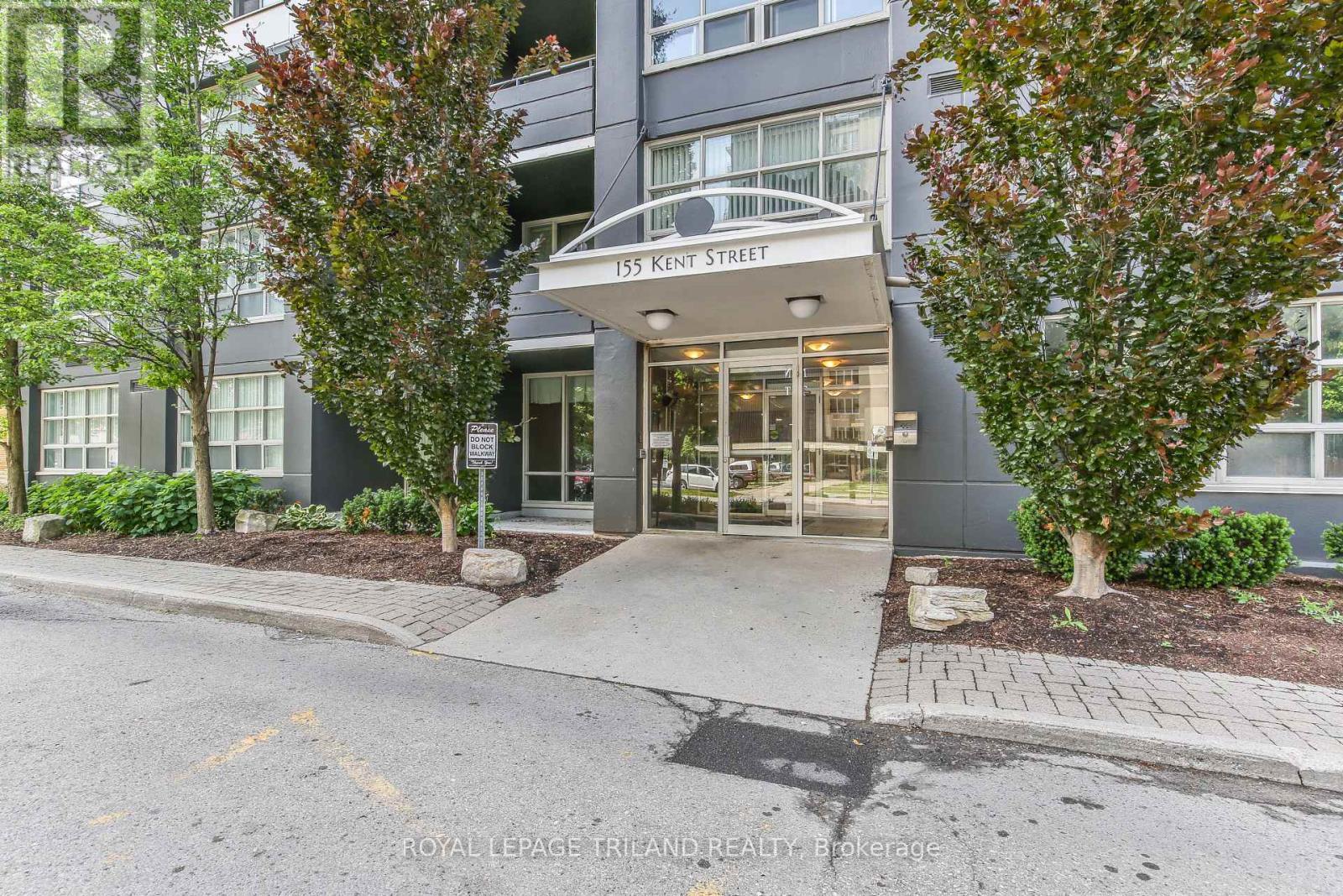 












401 - 155 KENT STREET

,
London East (East F),




Ontario
N6A5N7

