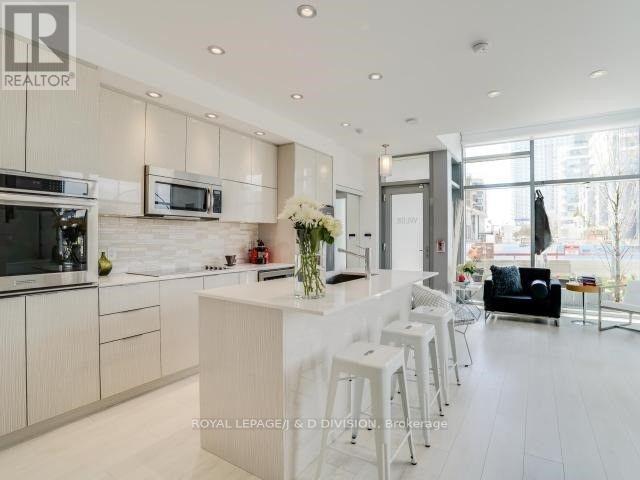












WL08 - 80 MARINE PARADE DRIVE

,
Toronto,




Ontario
M8V0A3

