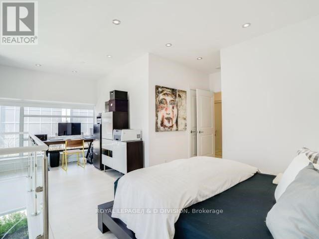












WL08 - 80 MARINE PARADE DRIVE

,
Toronto,




Ontario
M8V0A3

