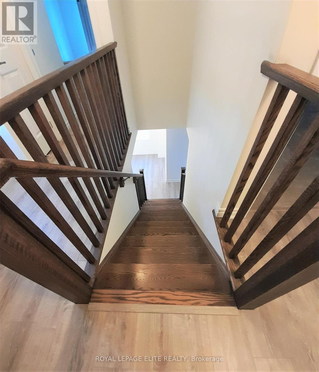 












3458 ETERNITY WAY

,
Oakville,




Ontario
L6H0Y2

