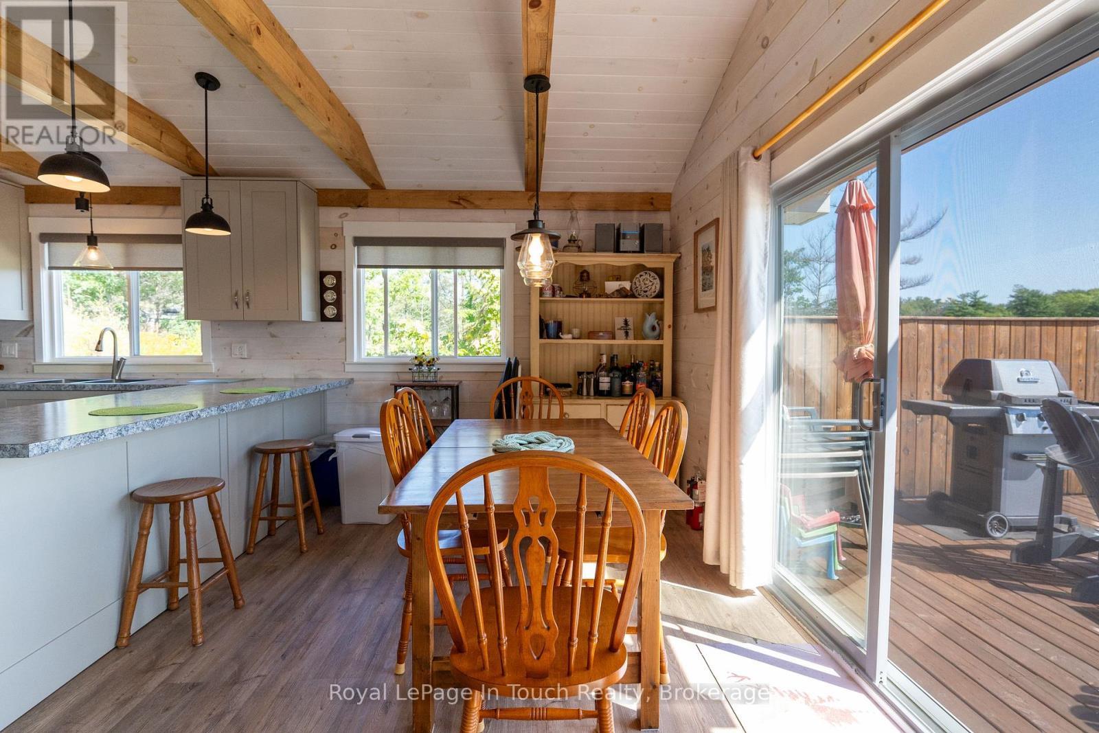 












6980 ISLAND 1810

,
Georgian Bay (Gibson),




Ontario
P0E1E0

