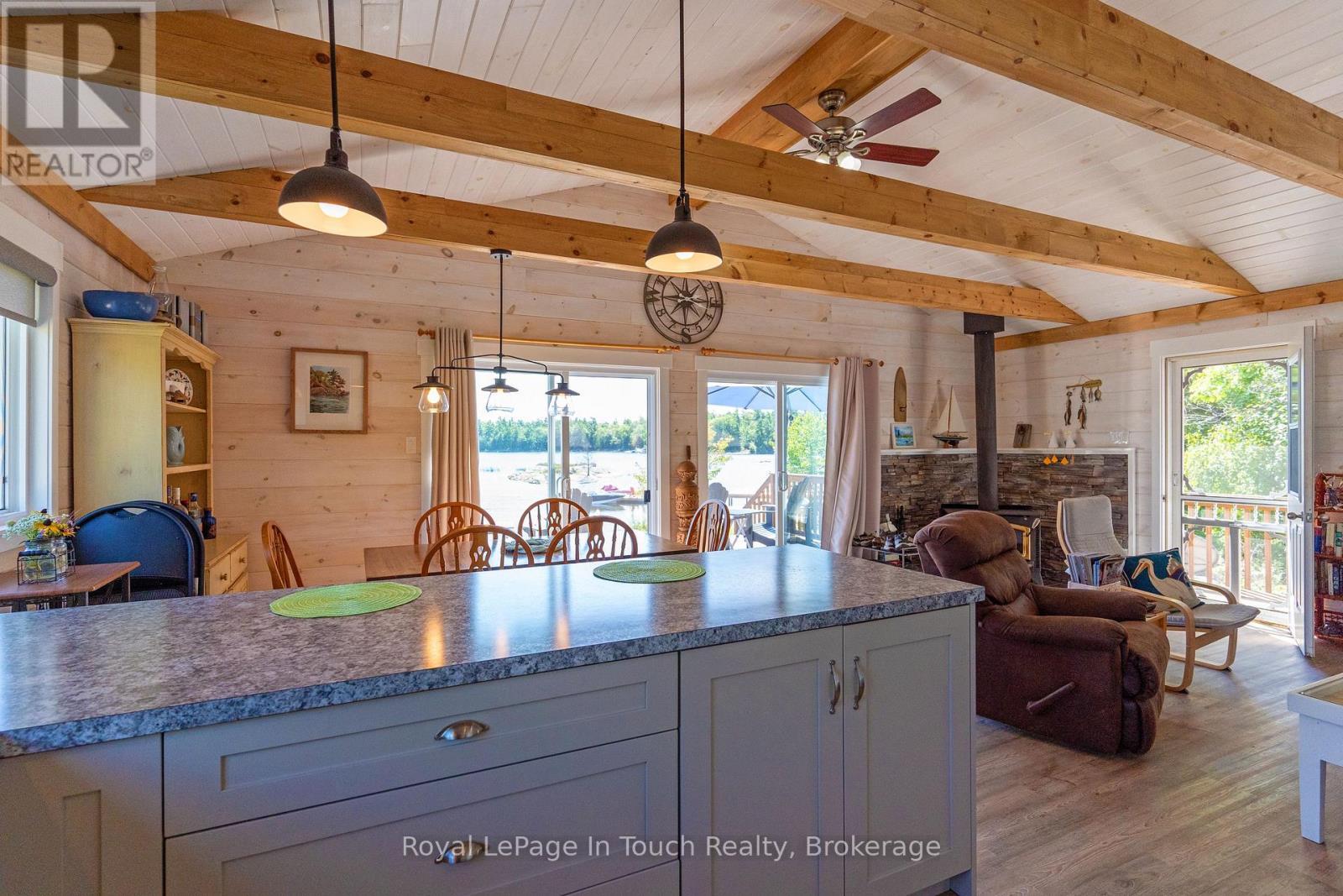 












6980 ISLAND 1810

,
Georgian Bay (Gibson),




Ontario
P0E1E0

