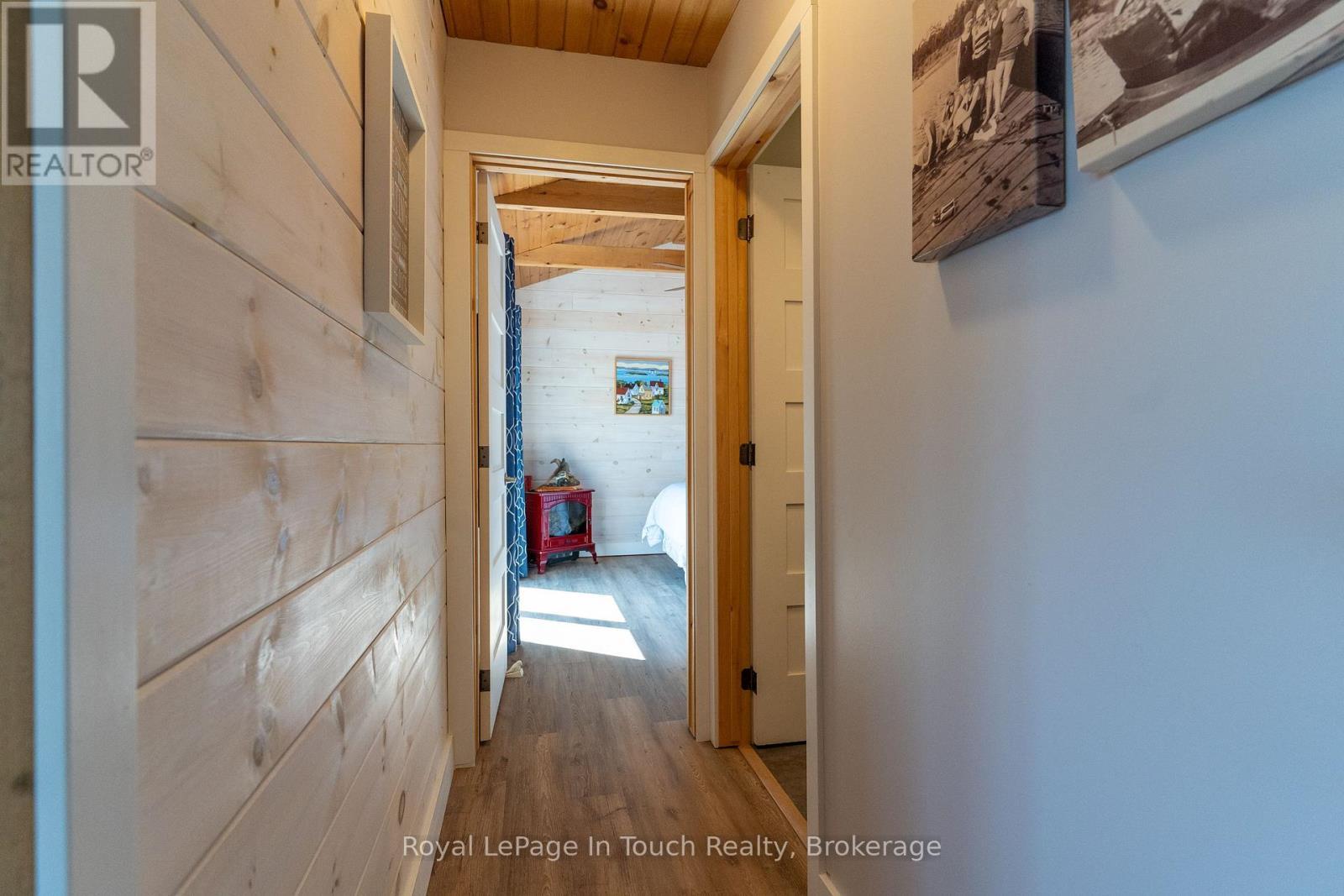 












6980 ISLAND 1810

,
Georgian Bay (Gibson),




Ontario
P0E1E0

