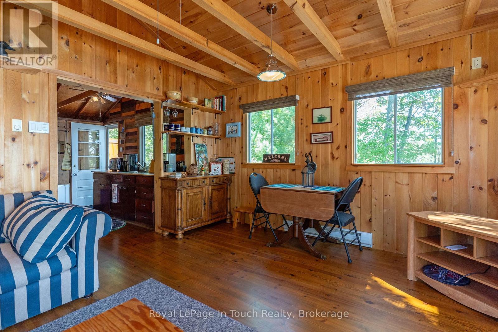 












6980 ISLAND 1810

,
Georgian Bay (Gibson),




Ontario
P0E1E0

