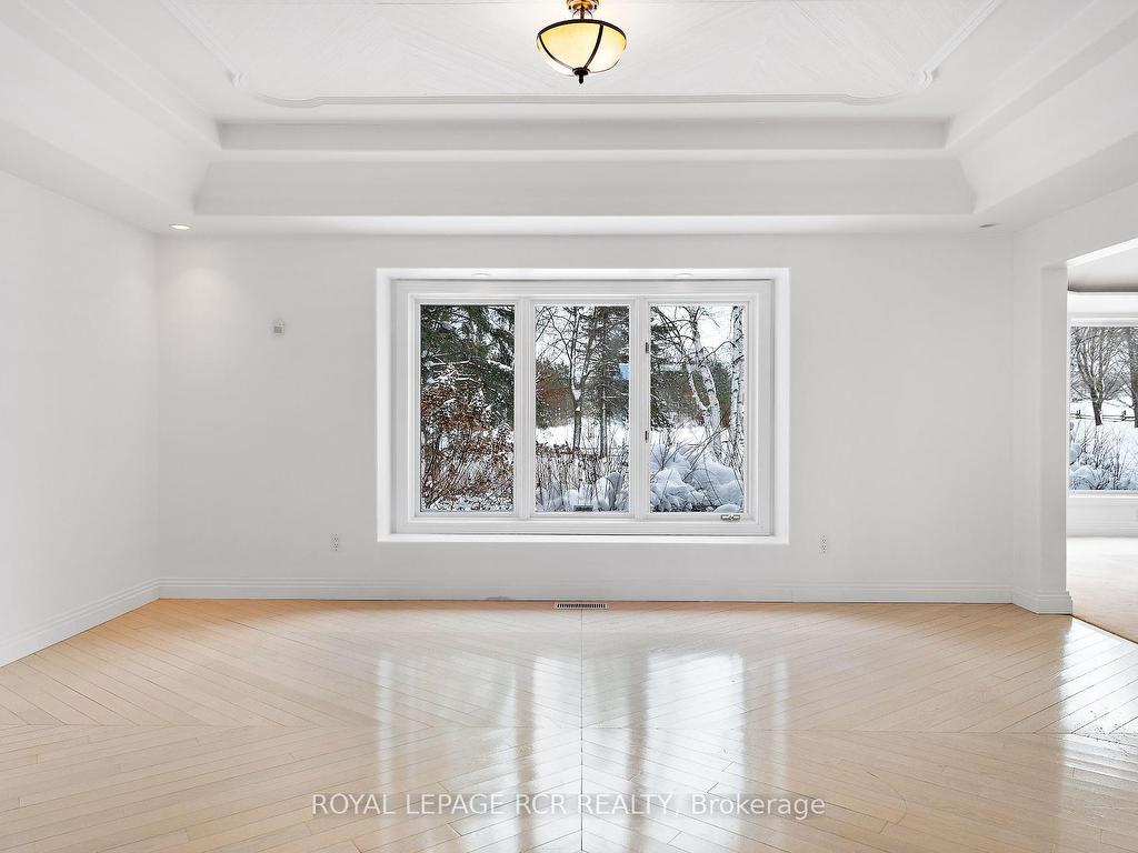 









101089


10th

Side Road,
East Garafraxa,




ON
L9W 7J9

