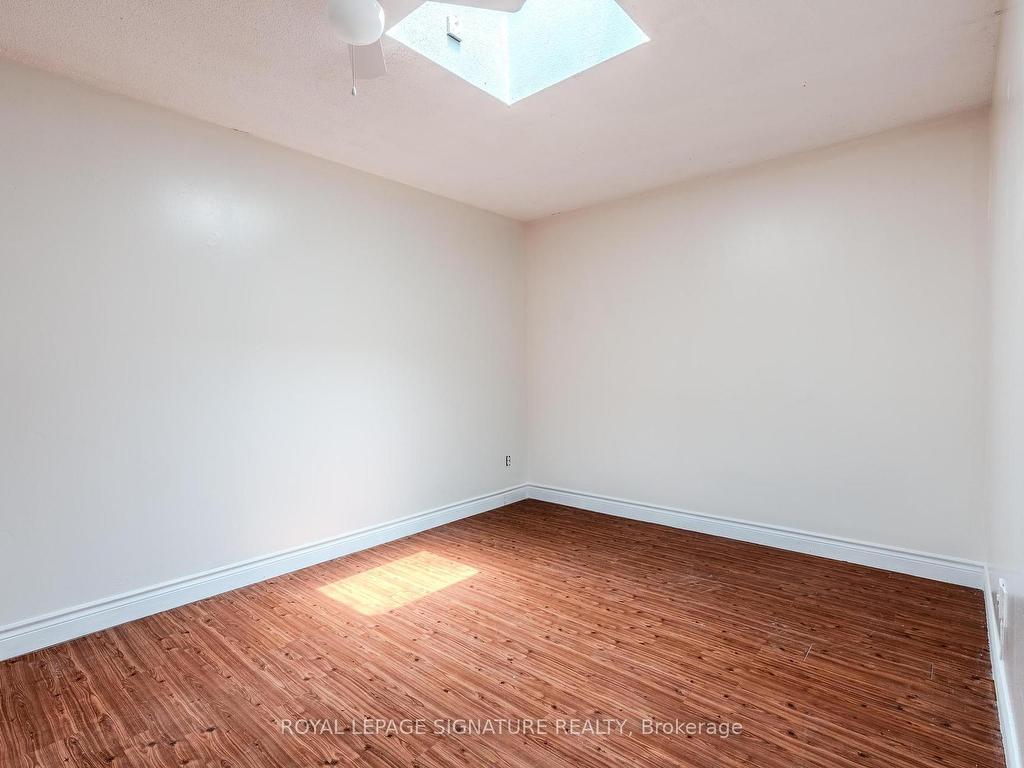 









1541


Dundas

Street West, B,
Toronto,




ON
M6K 1T6

