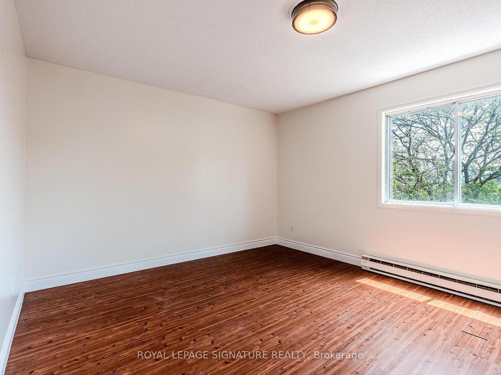 









1541


Dundas

Street West, B,
Toronto,




ON
M6K 1T6

