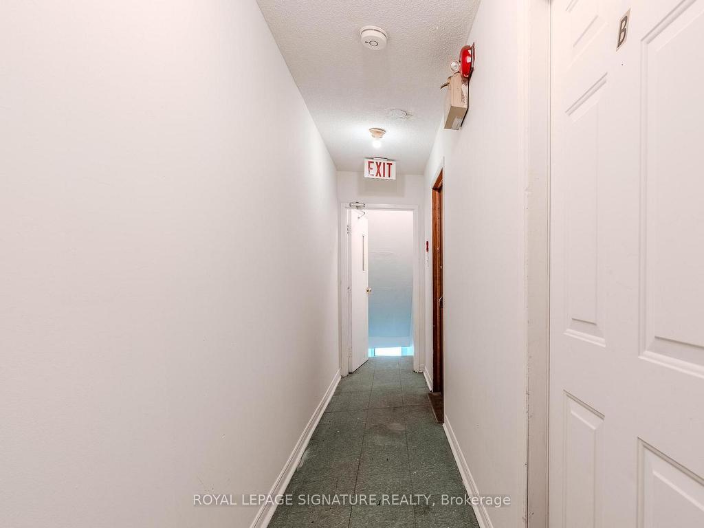 









1541


Dundas

Street West, B,
Toronto,




ON
M6K 1T6

