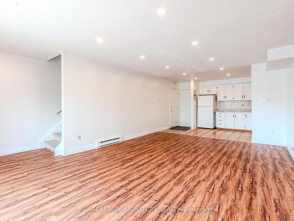 









1541


Dundas

Street West, B,
Toronto,




ON
M6K 1T6

