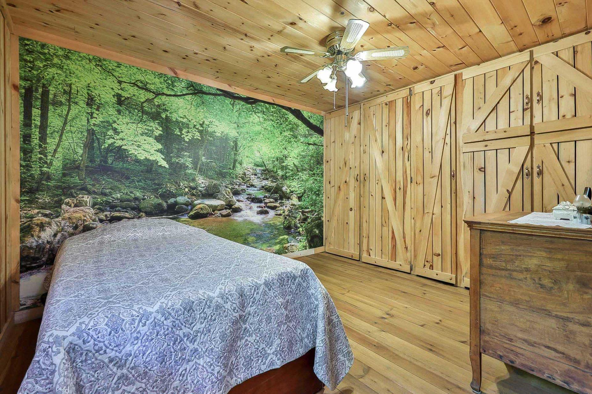 









310


Rue Champlain

,
Maniwaki,




QC
J9E1L9

