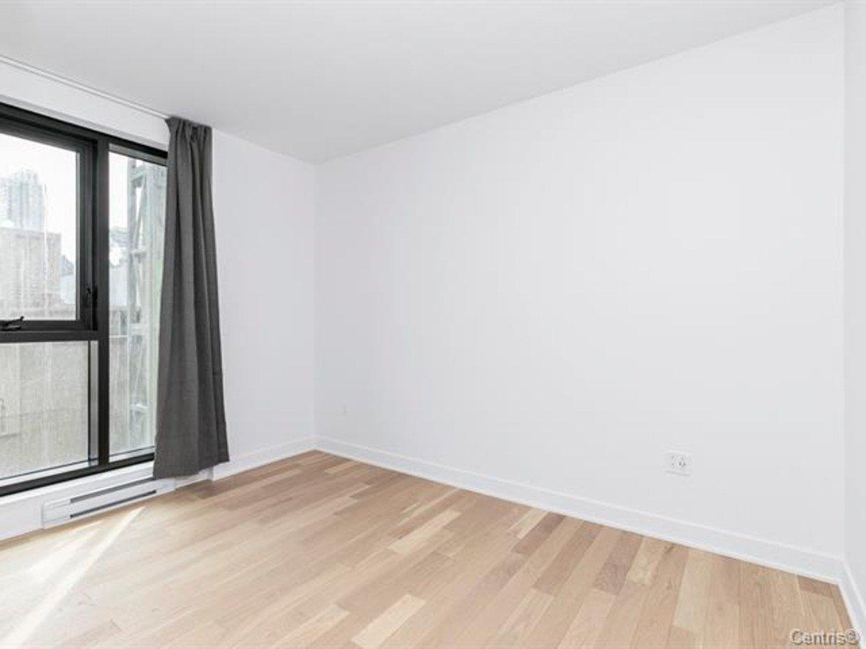 









2060


Rue Peel

, 1101,
Montréal (Ville-Marie),




QC
H3A0J1

