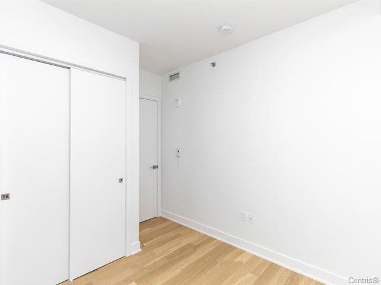 









2060


Rue Peel

, 1101,
Montréal (Ville-Marie),




QC
H3A0J1

