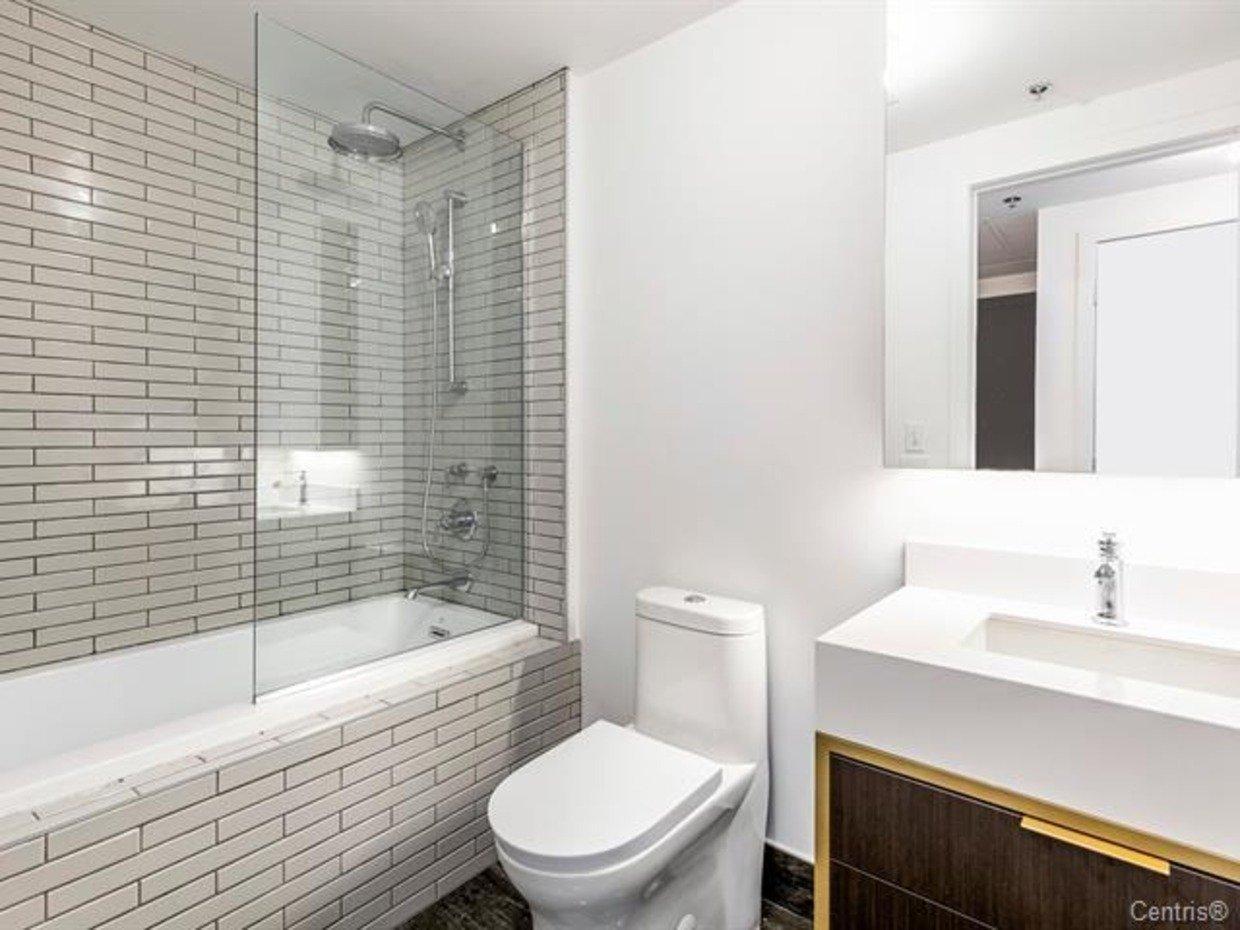 









2060


Rue Peel

, 1101,
Montréal (Ville-Marie),




QC
H3A0J1

