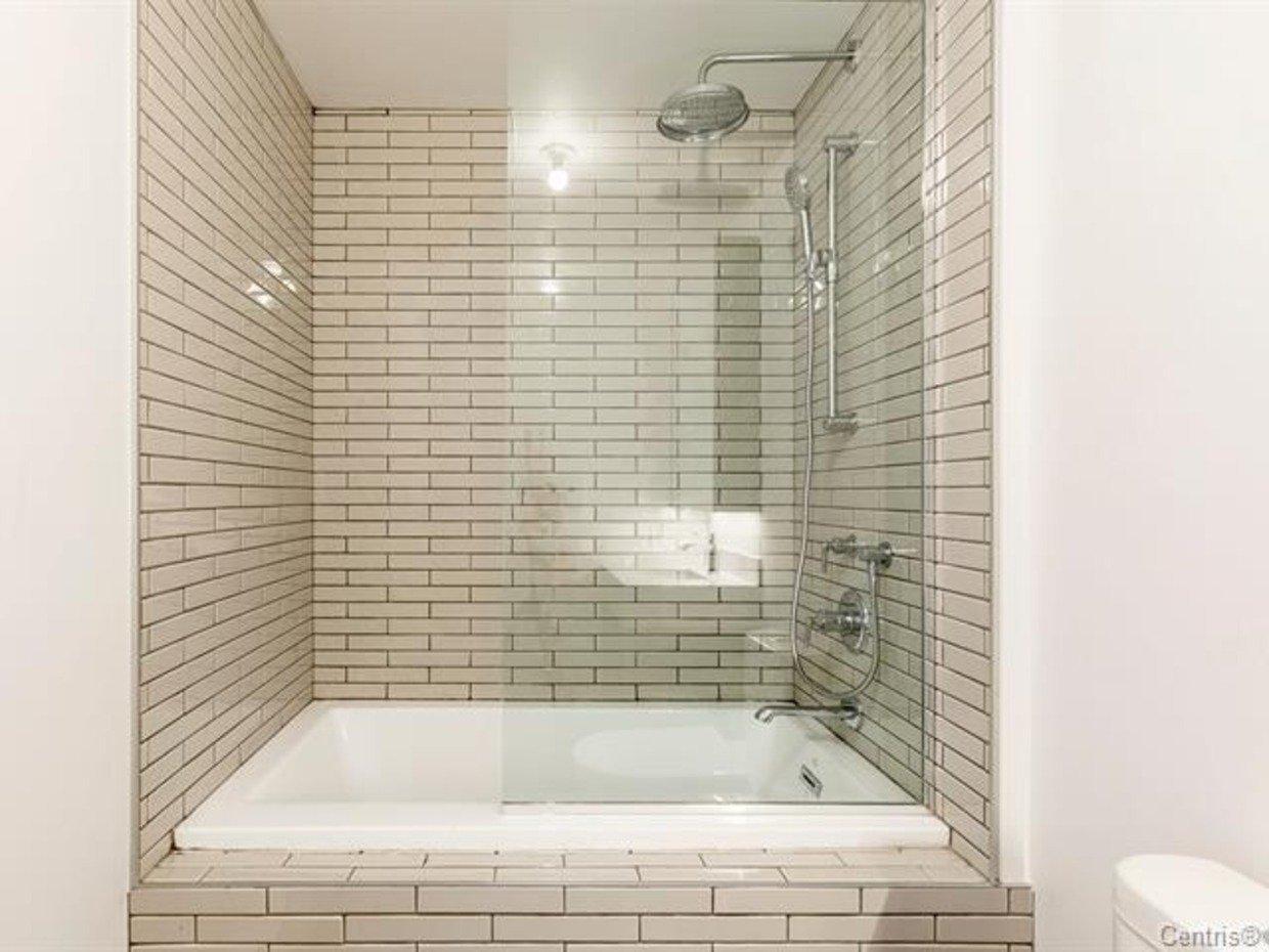 









2060


Rue Peel

, 1101,
Montréal (Ville-Marie),




QC
H3A0J1

