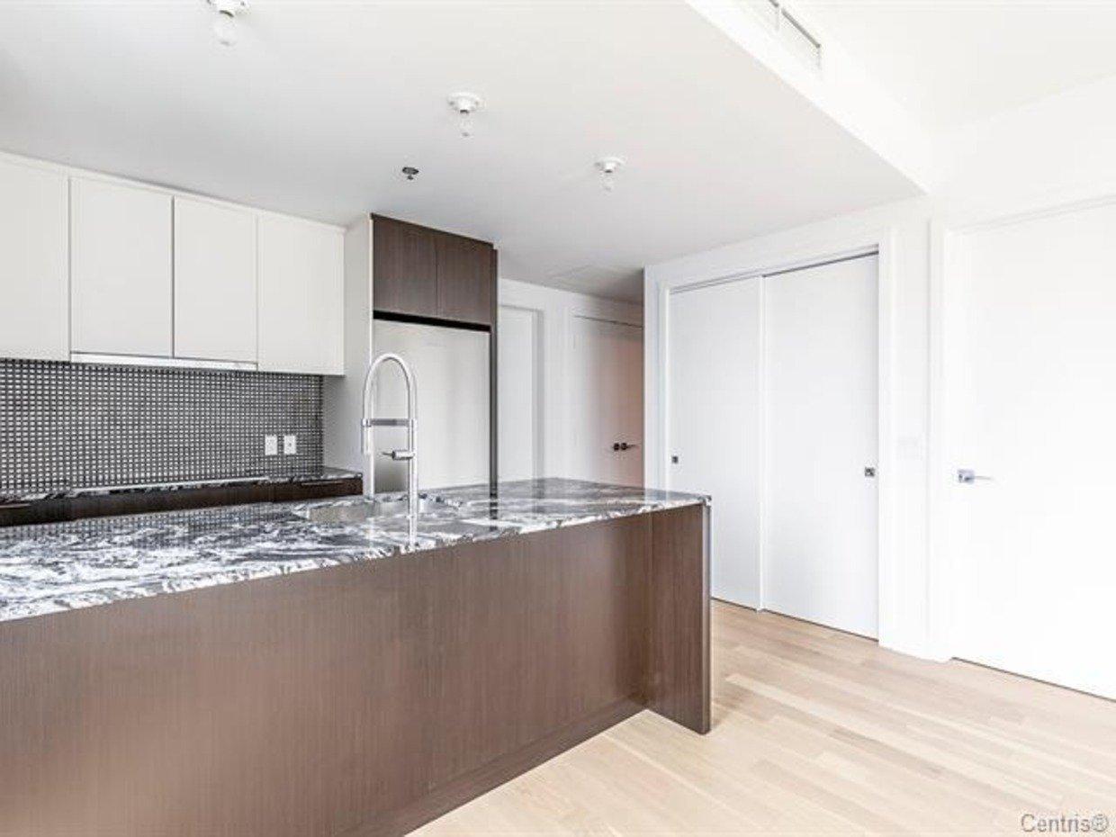 









2060


Rue Peel

, 1101,
Montréal (Ville-Marie),




QC
H3A0J1

