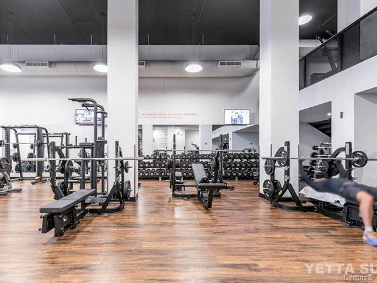 









2060


Rue Peel

, 1101,
Montréal (Ville-Marie),




QC
H3A0J1

