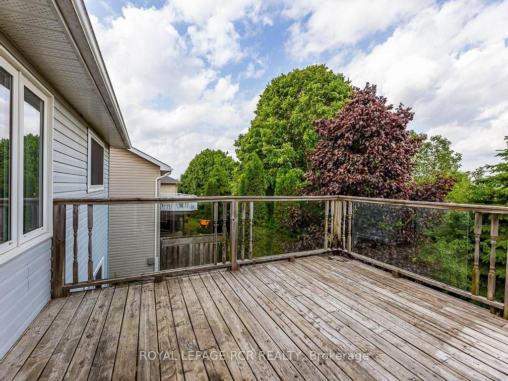 









933


Greenwood

Crescent,
Shelburne,




ON
L9W 2Y9

