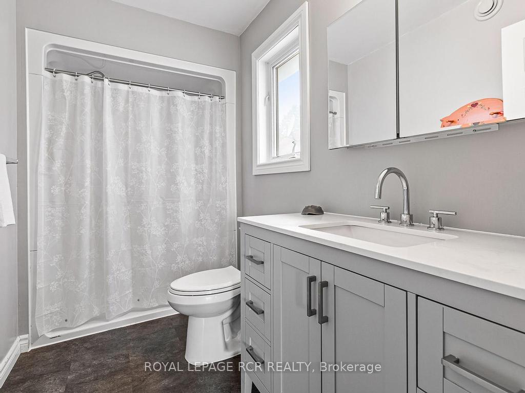 









933


Greenwood

Crescent,
Shelburne,




ON
L9W 2Y9

