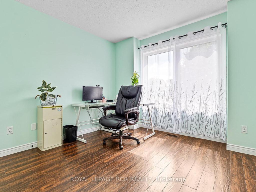 









933


Greenwood

Crescent,
Shelburne,




ON
L9W 2Y9

