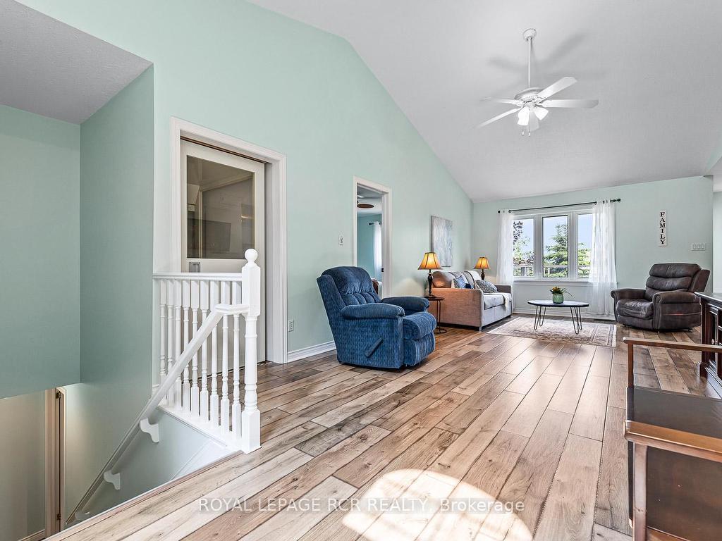 









933


Greenwood

Crescent,
Shelburne,




ON
L9W 2Y9

