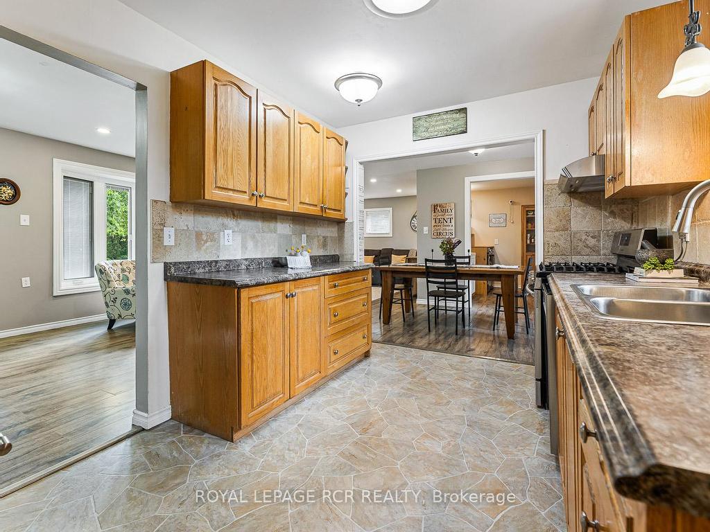 









27


Rustic

Crescent,
Orangeville,




ON
L9W 1T1

