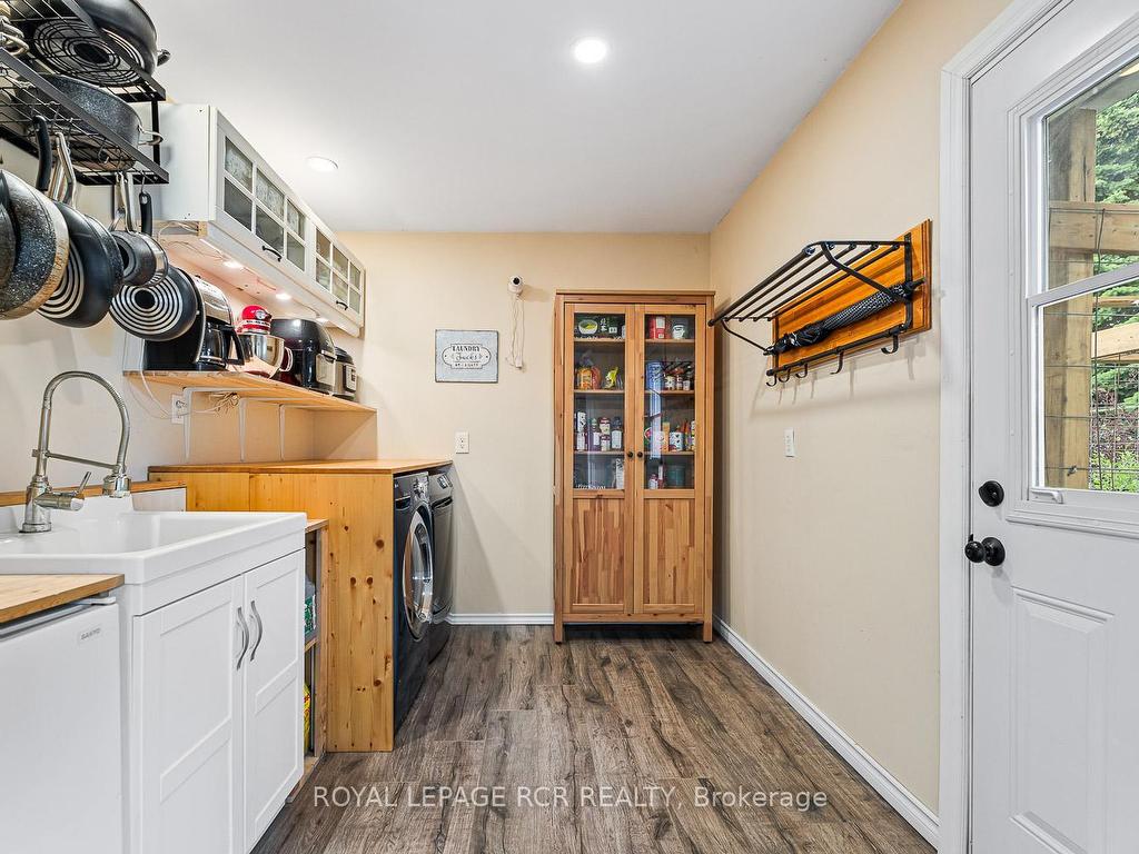 









27


Rustic

Crescent,
Orangeville,




ON
L9W 1T1

