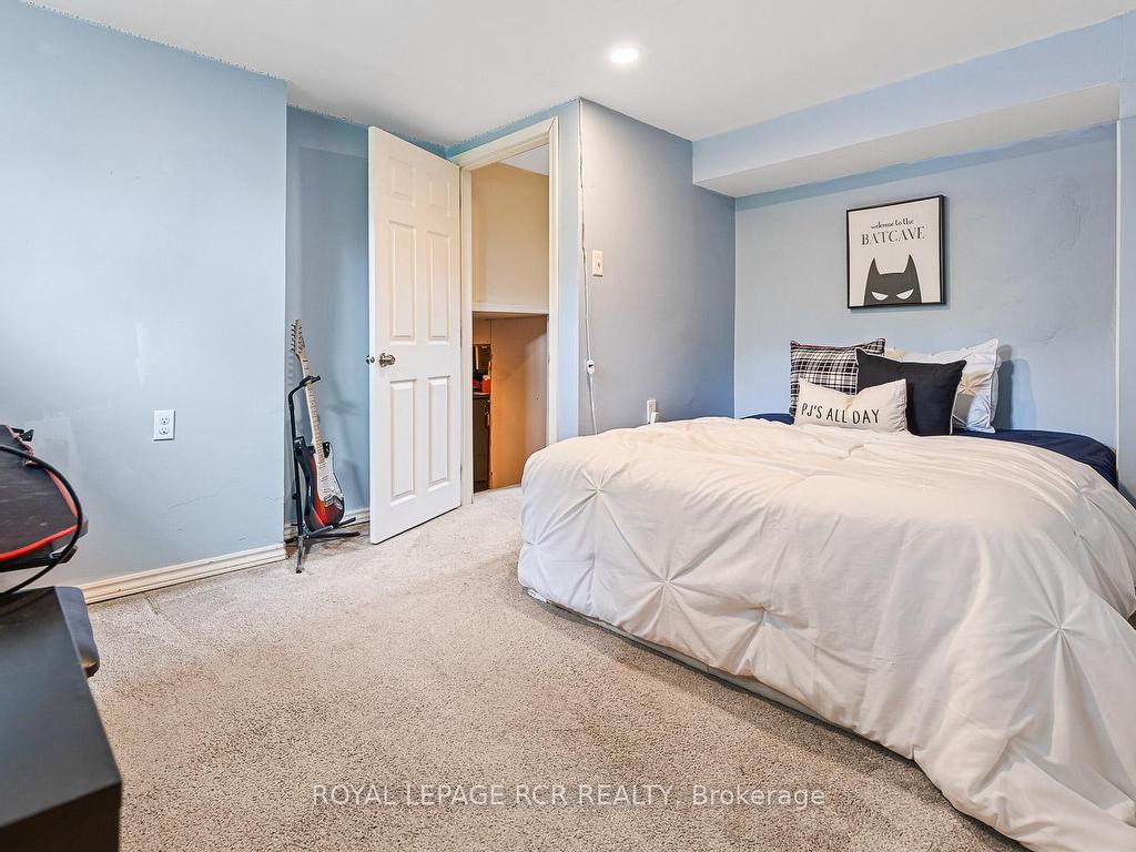 









27


Rustic

Crescent,
Orangeville,




ON
L9W 1T1

