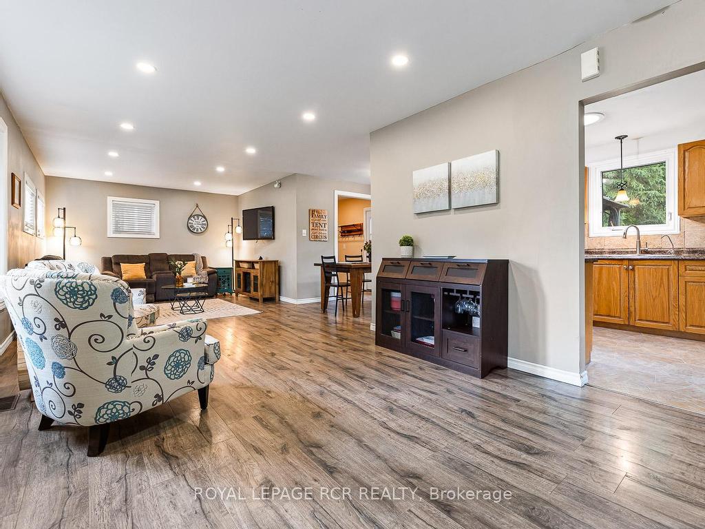 









27


Rustic

Crescent,
Orangeville,




ON
L9W 1T1


