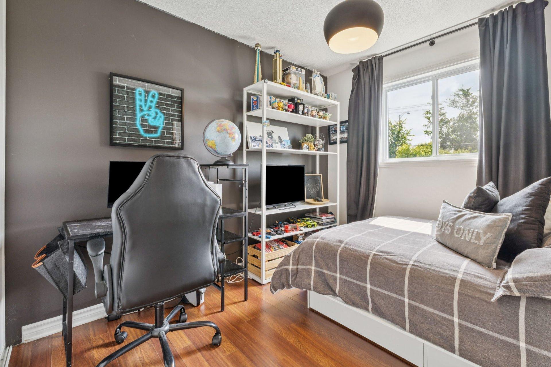 









75


Rue de Castagnier

,
Gatineau (Gatineau),




QC
J8R2P1

