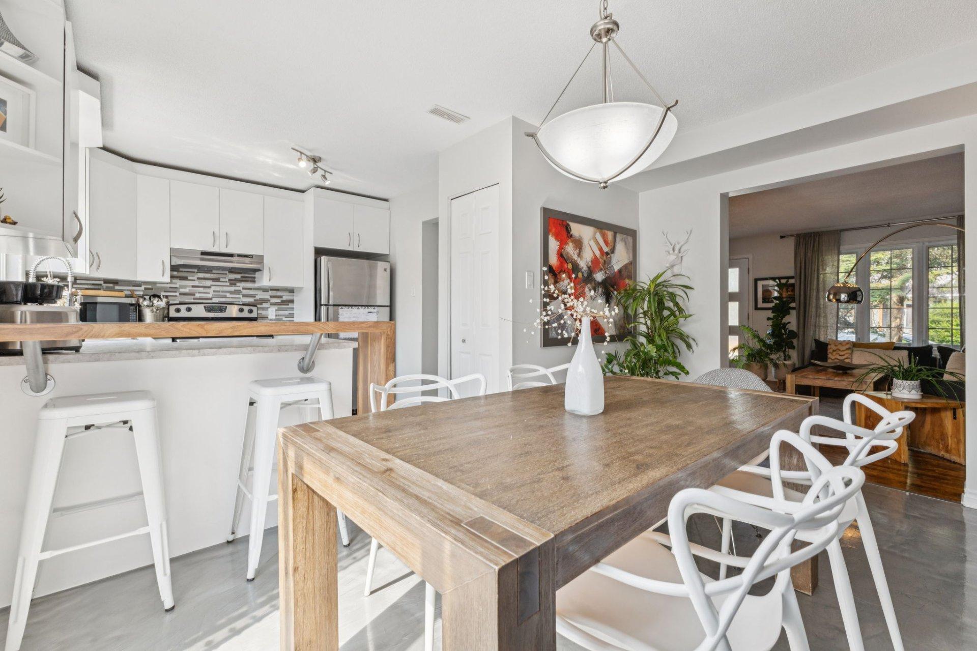 









75


Rue de Castagnier

,
Gatineau (Gatineau),




QC
J8R2P1

