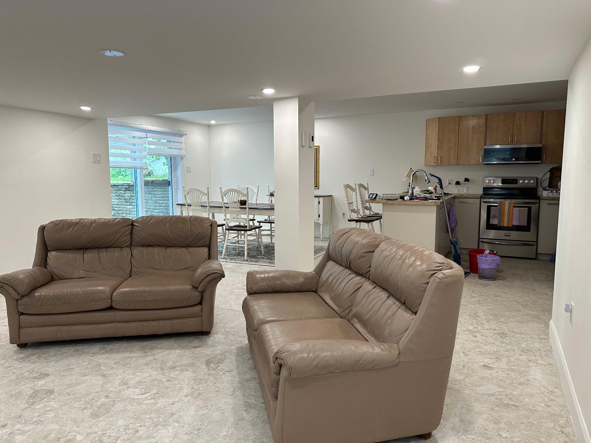 









10


Rue St-Laurent

,
Sutton,




QC
J0E2K0

