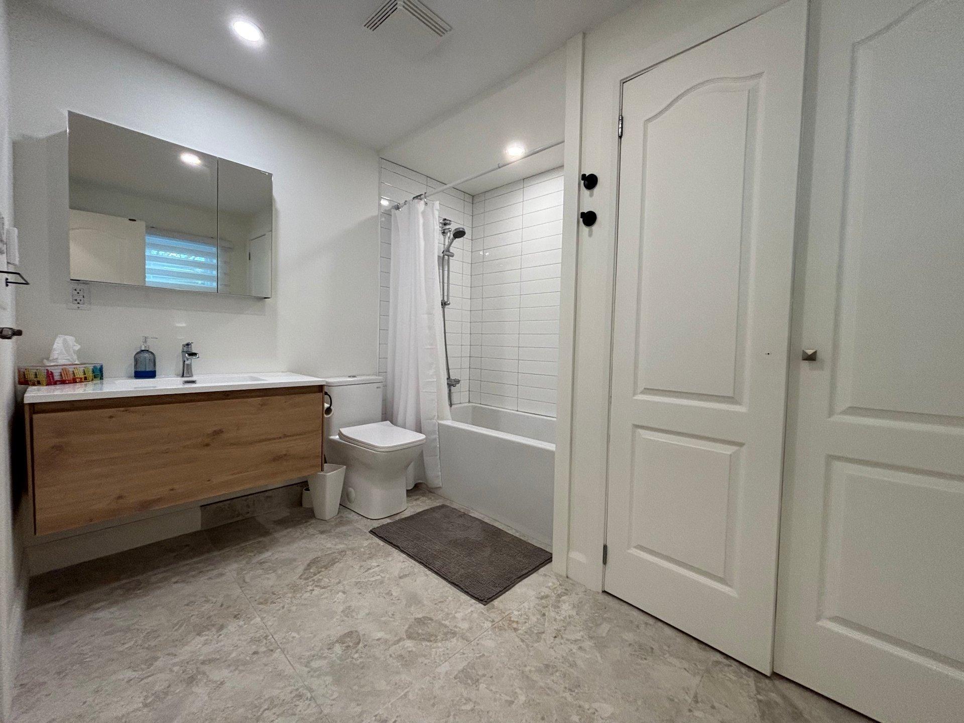 









10


Rue St-Laurent

,
Sutton,




QC
J0E2K0

