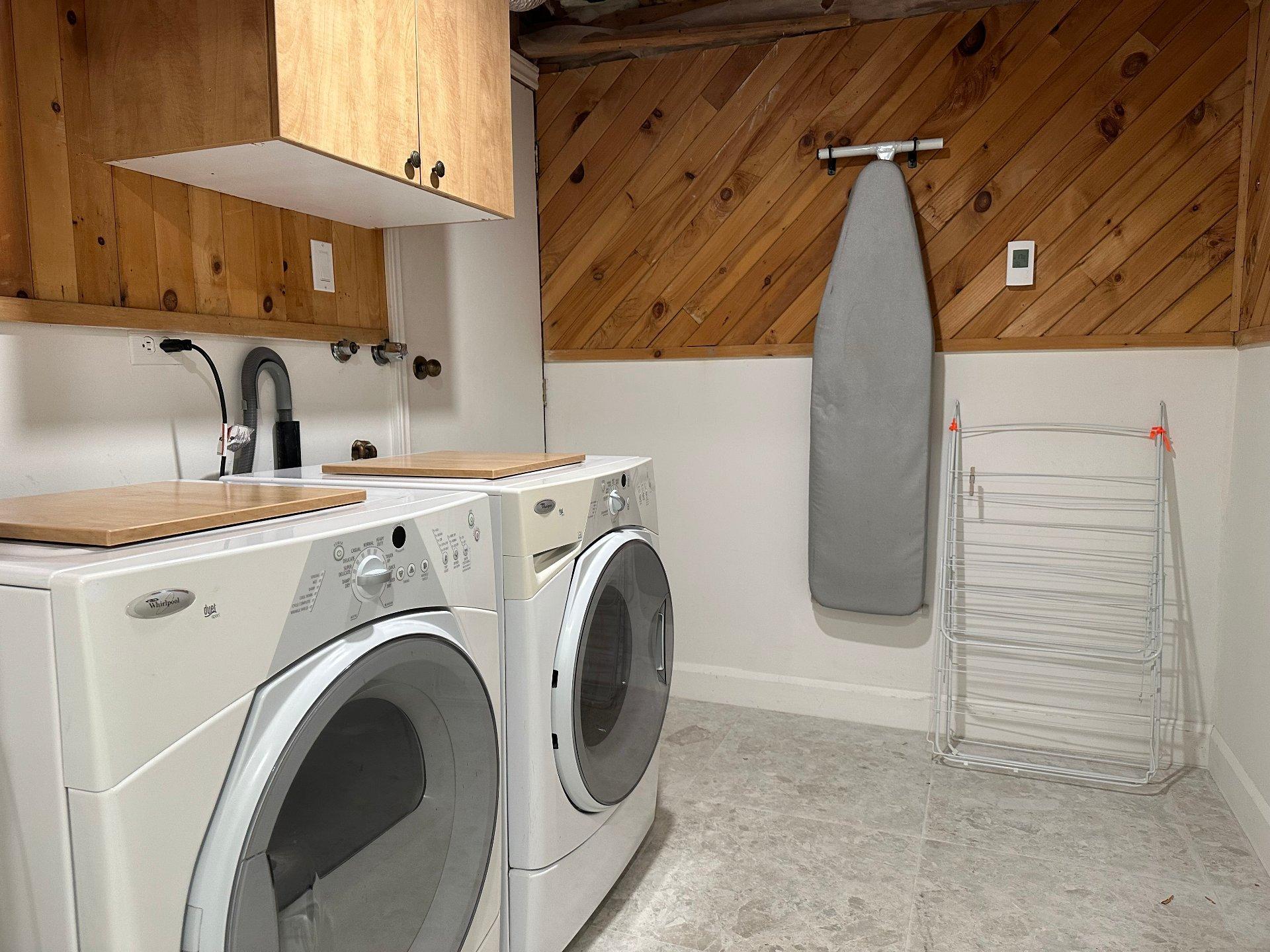 









10


Rue St-Laurent

,
Sutton,




QC
J0E2K0

