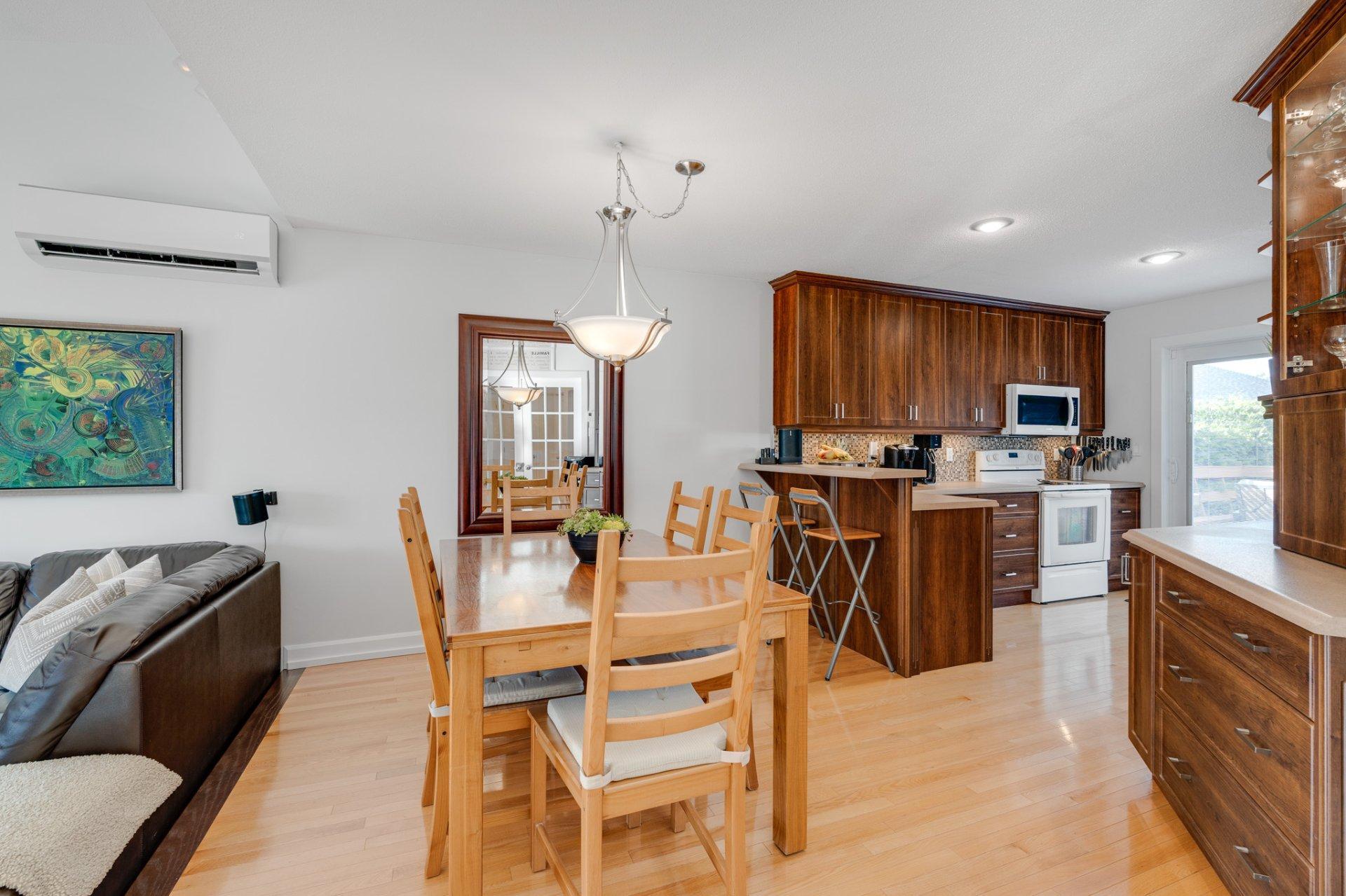 









80


Rue des Tulipes

,
Gatineau (Gatineau),




QC
J8R2H1

